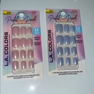 L.A. Colors Pastel Pearl Petite Nails - Soft Pink and Light Blue